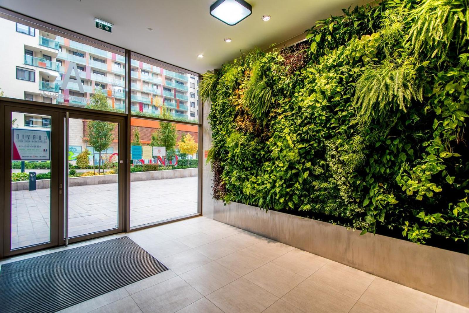 Corvin Promenade Crystal Appartement Boedapest Buitenkant foto